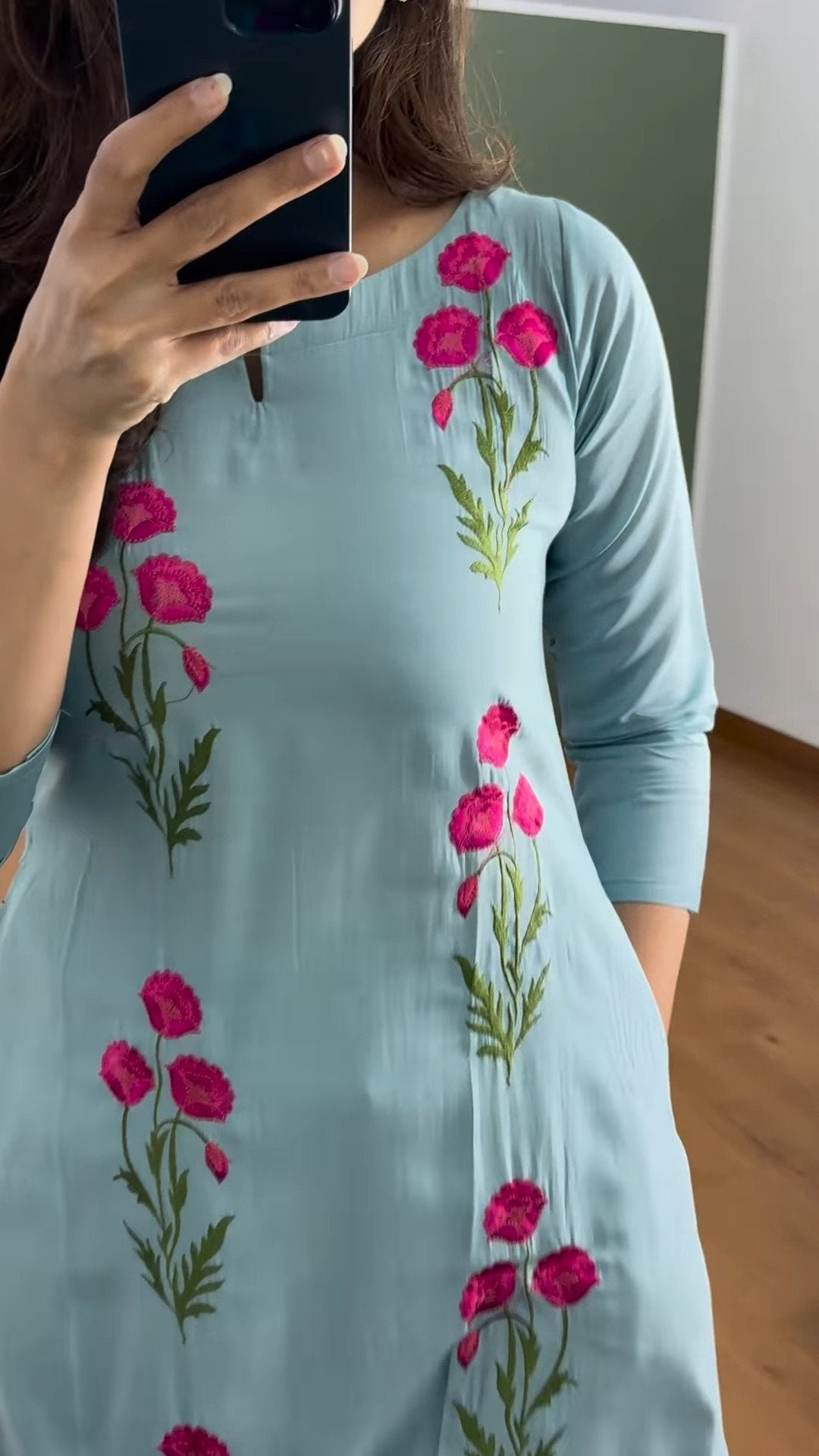 Poppy Motif Embroidered Kurta Set – Available in Lavender & Sage Green