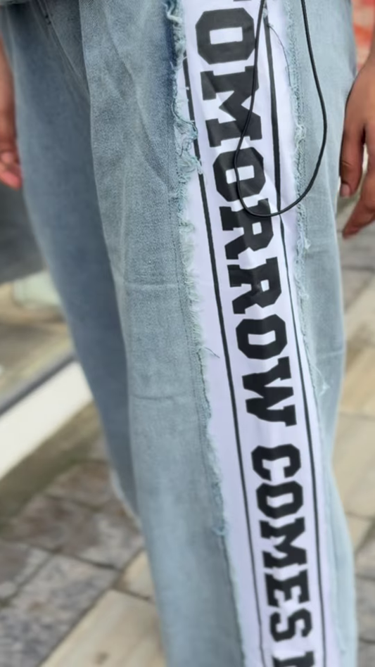 Urban Casual Graphic T-Shirt and Jogger Co-ord Set
