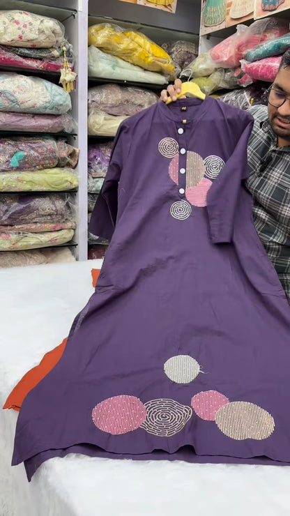Minimalist Chic Circle-Motif Embroidered Kurta Set – Available in Terracotta & Deep Aubergine