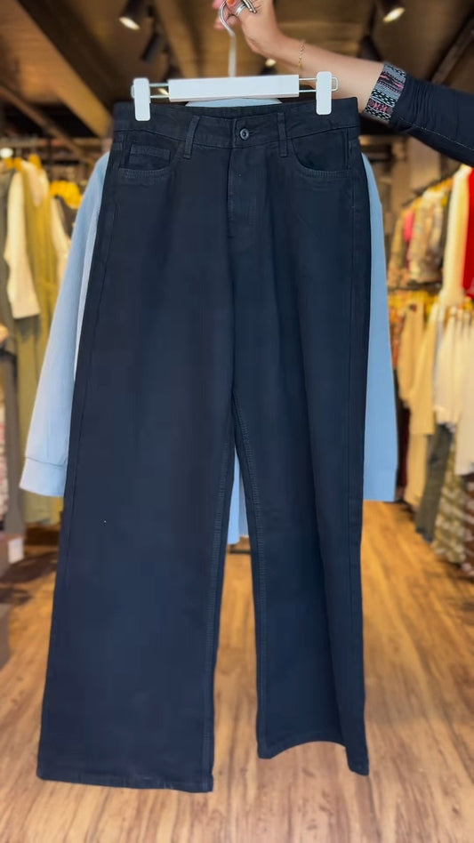 Contemporary Relaxed Co-ord Set in Dusty Blue & Black