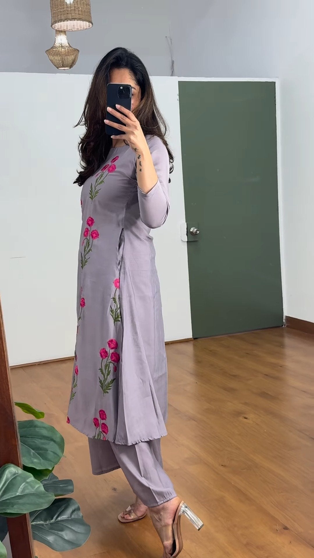Poppy Motif Embroidered Kurta Set – Available in Lavender & Sage Green