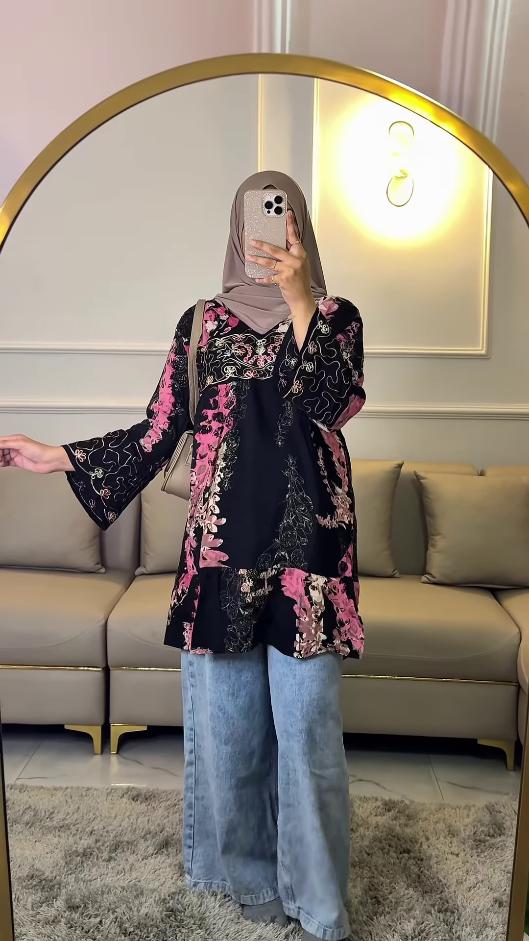 Bohemian Floral Print Tunic with Tassel Neckline and Flare Sleeves