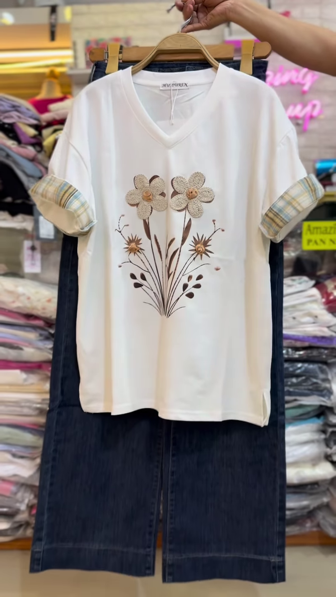 Floral Appliqué V-Neck T-Shirt with Plaid Cuffed Sleeves