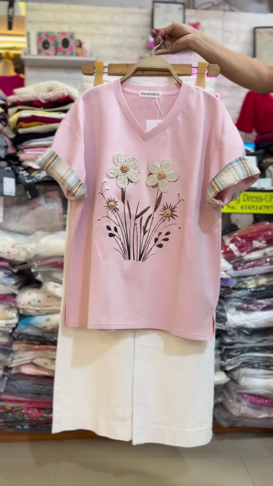 Floral Appliqué V-Neck T-Shirt with Plaid Cuffed Sleeves