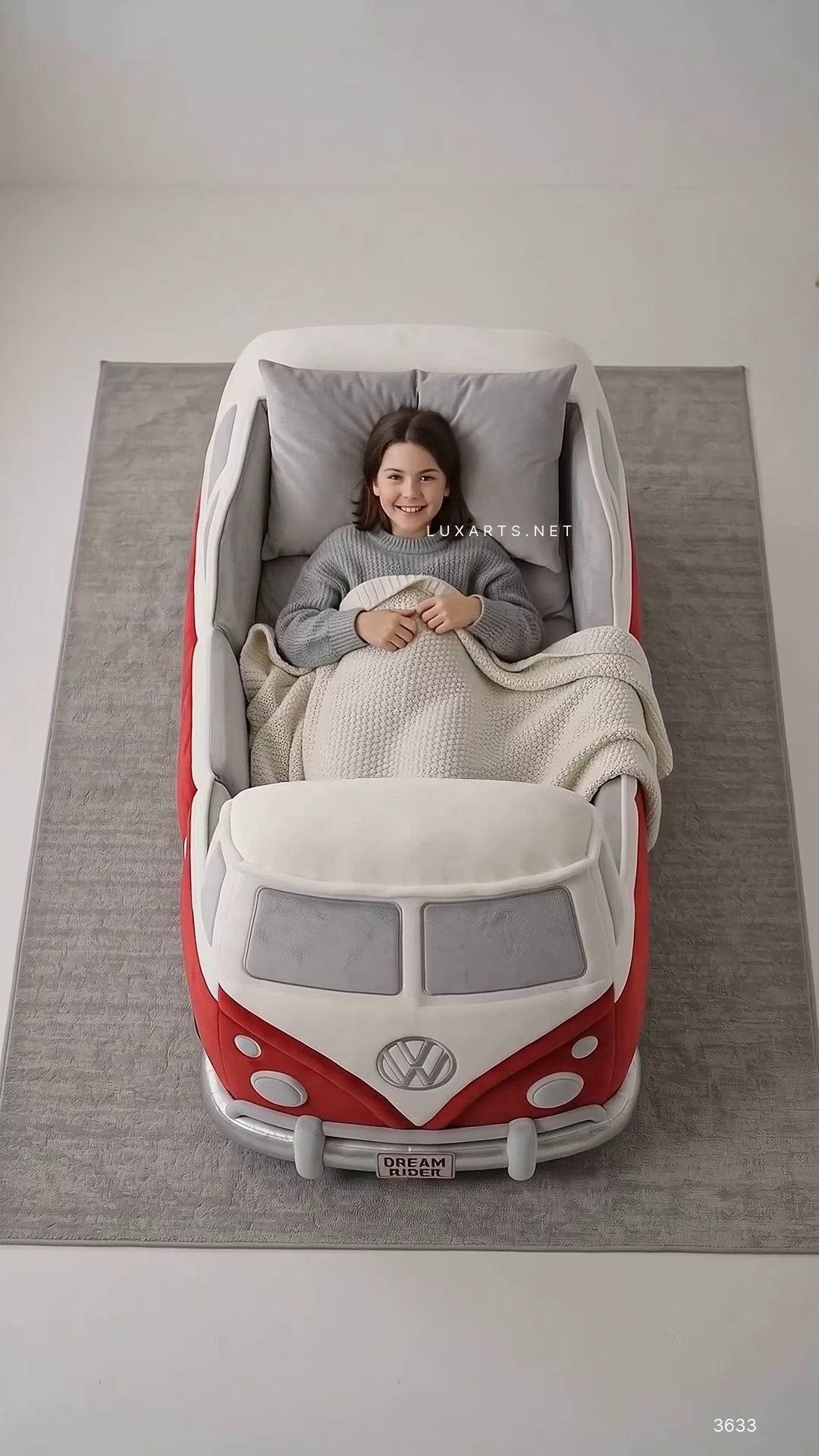 Bus-Inspired Novelty Toddler Bed